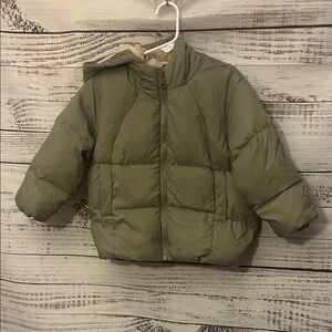 Toddler Zara Sage Green Puffer Jacket size 2-3